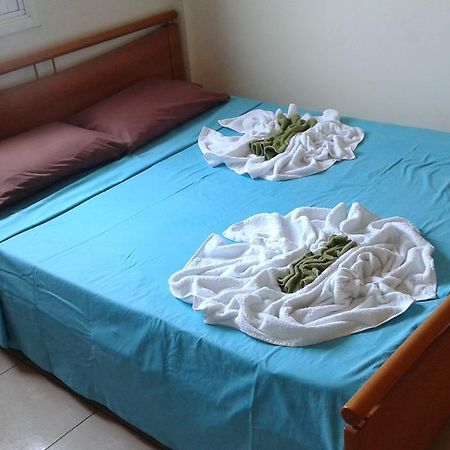 Carisa Olympic Court Apartment Larnaca Pokoj fotografie